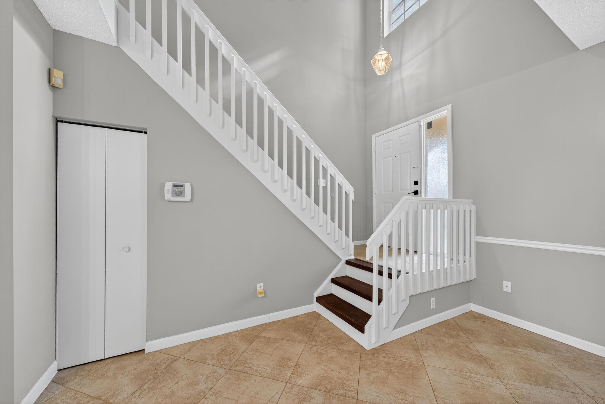 8743 NW 6th Court