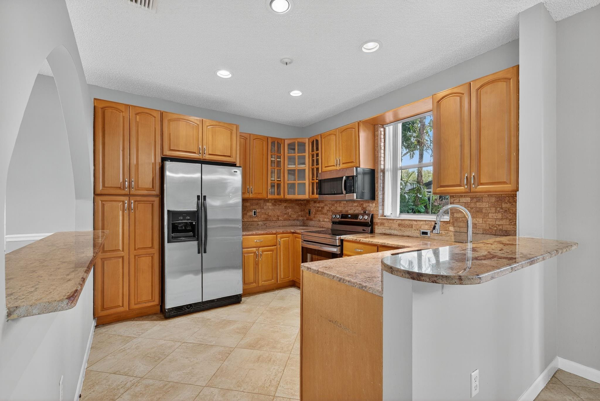 8743 NW 6th Court