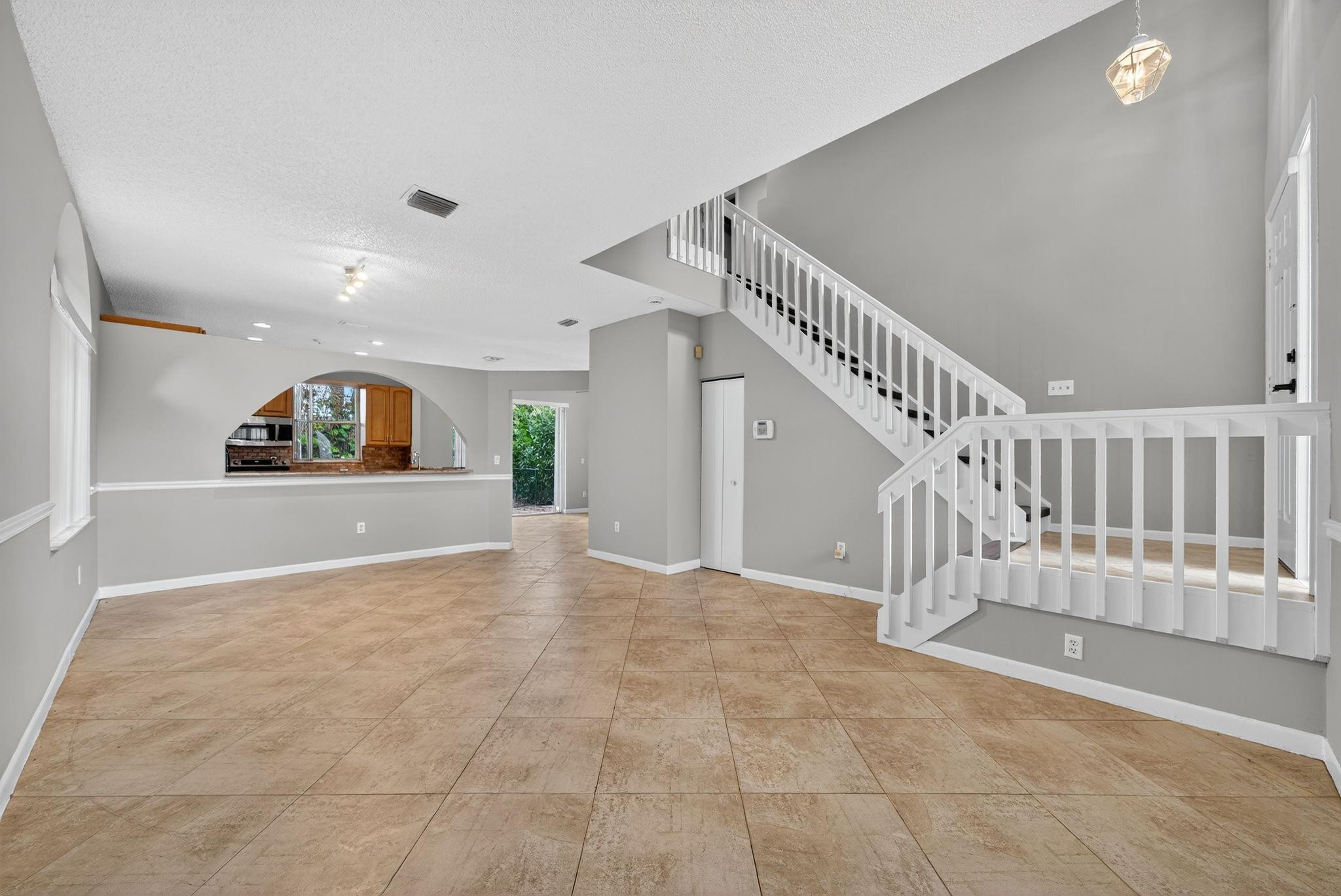 8743 NW 6th Court