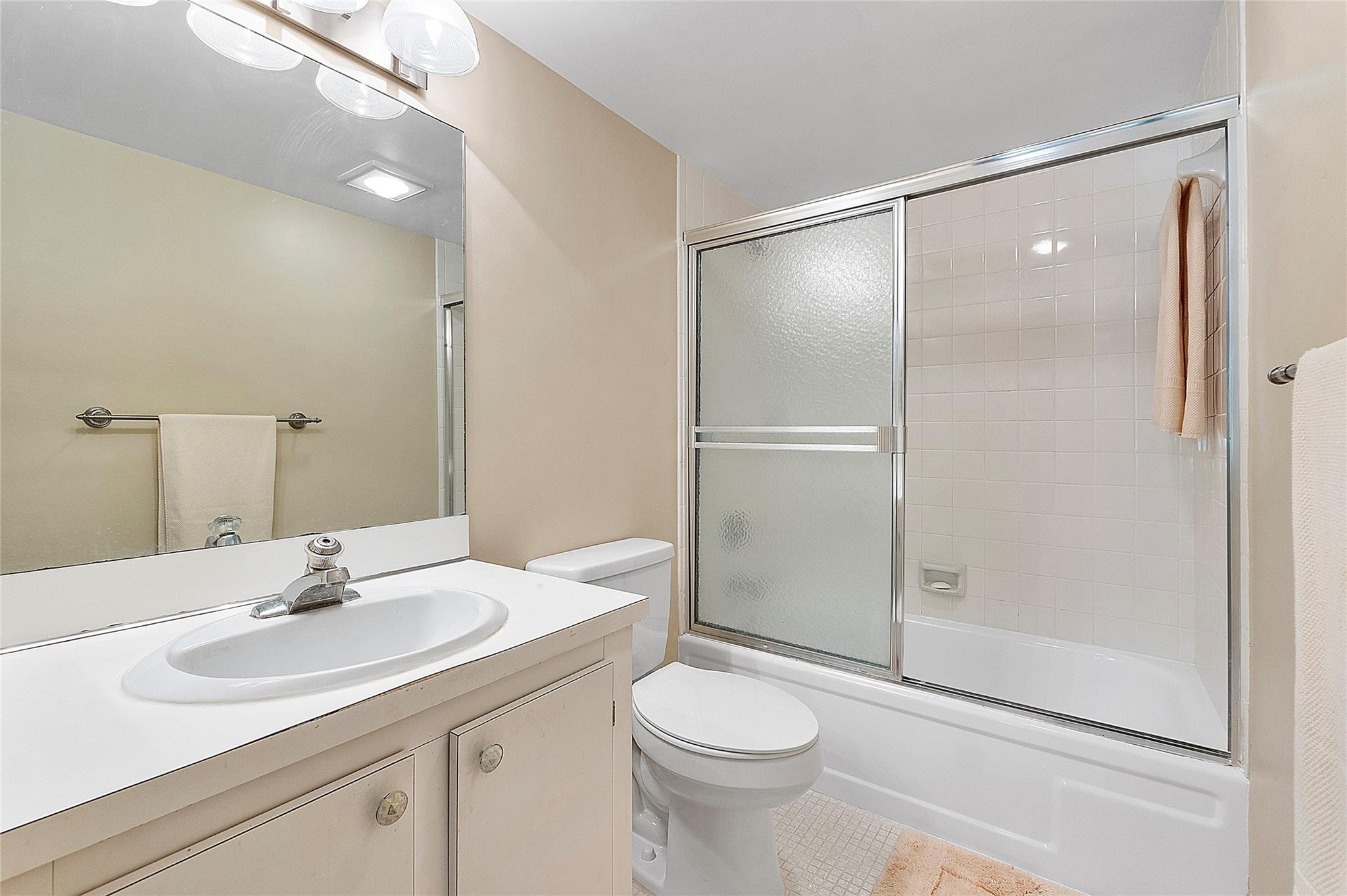 5530 NW 44th Street 216 C