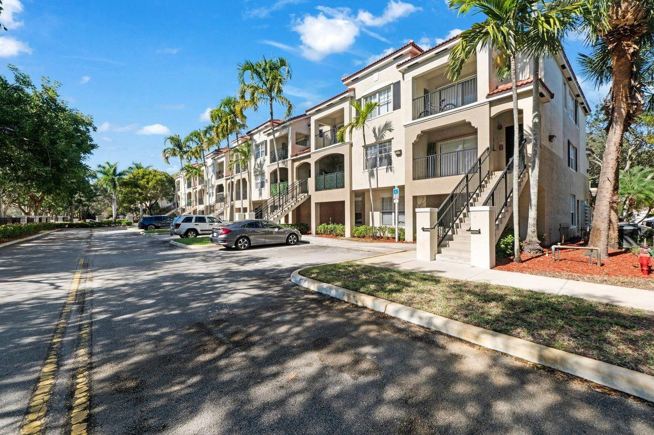 5800 W Sample Road 102