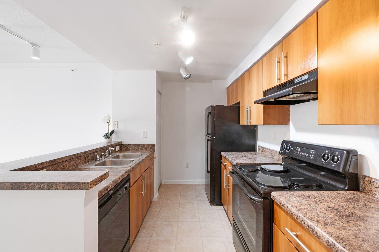 5800 W Sample Road 102