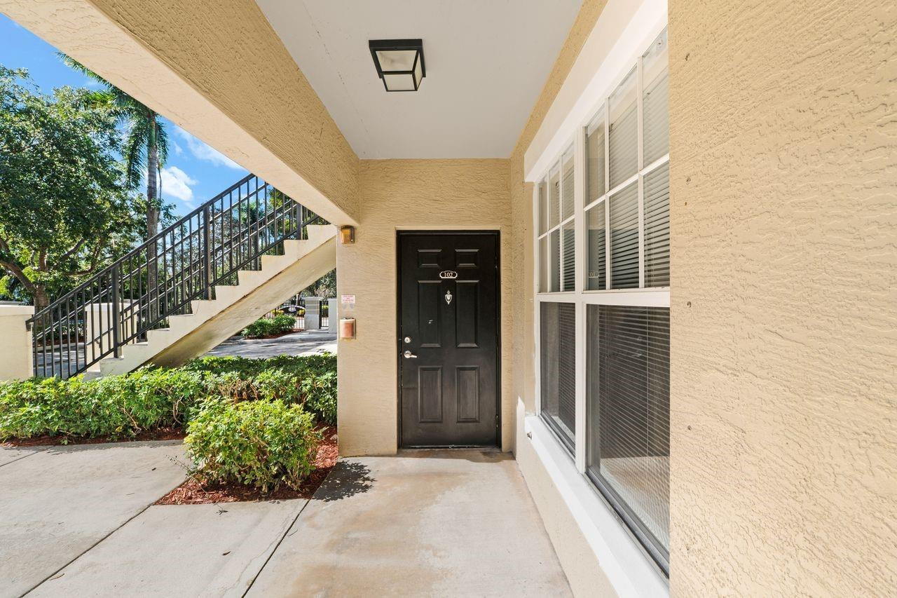 5800 W Sample Road 102