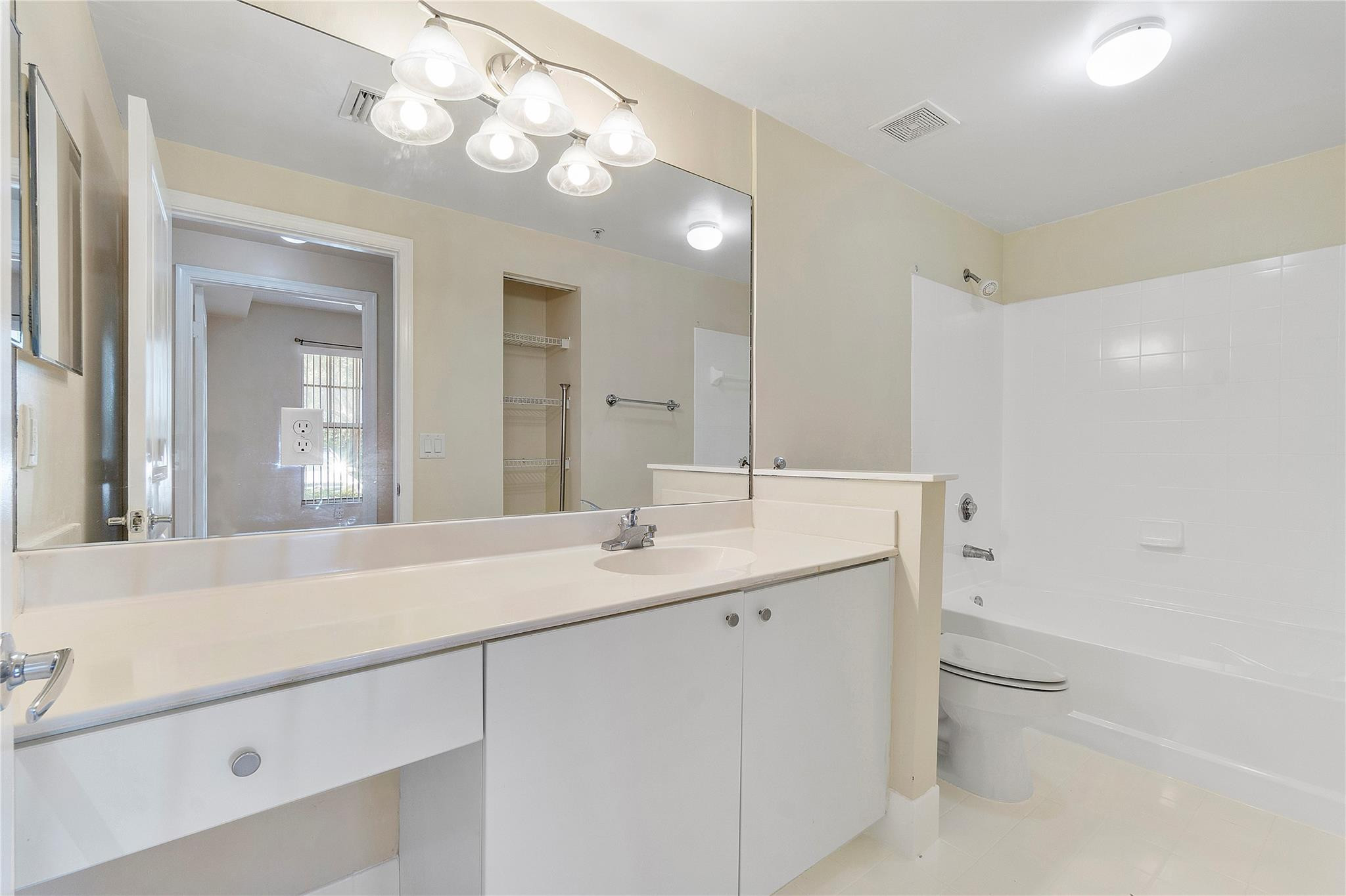 6020 W Sample Road 103