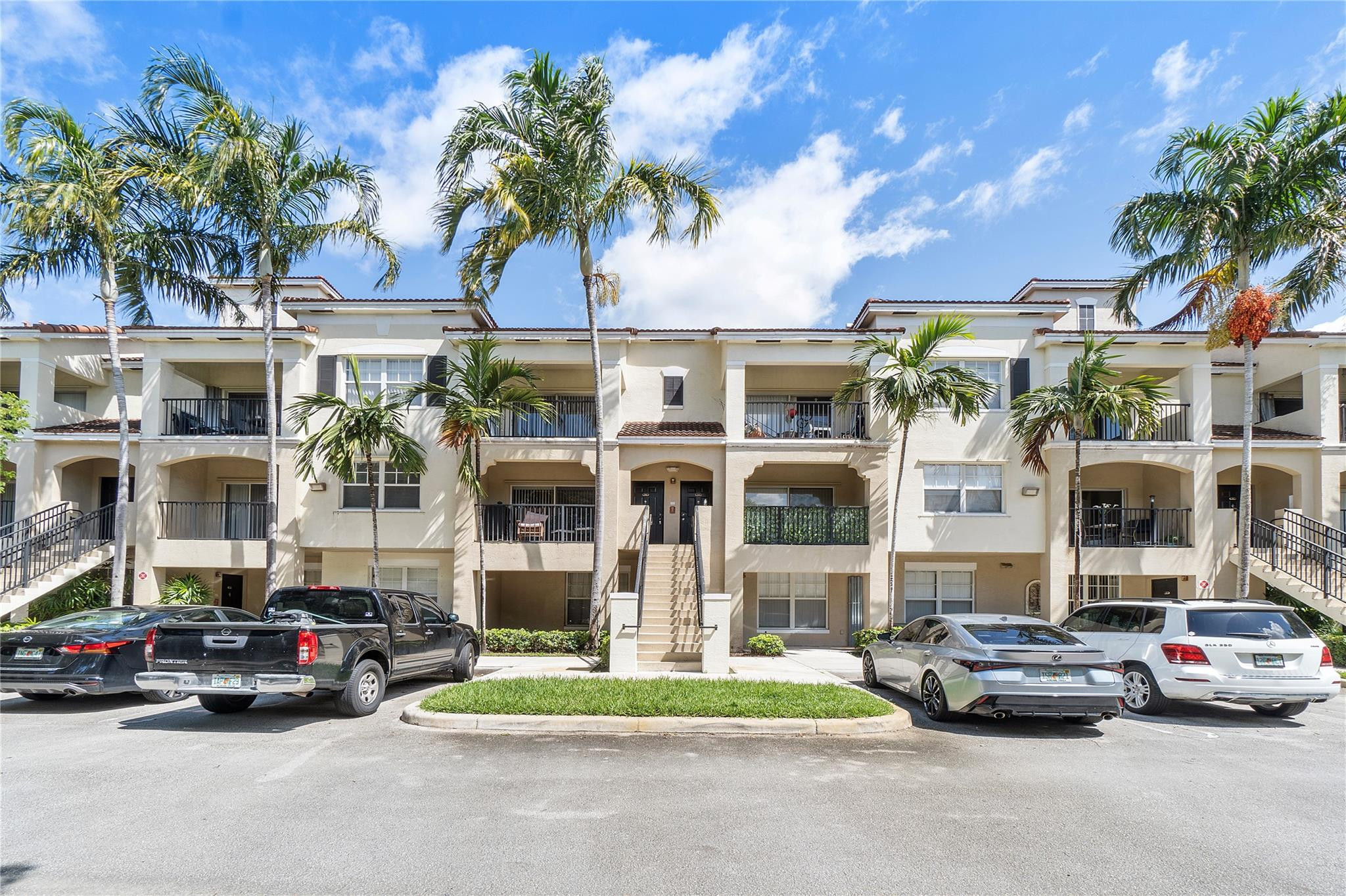 6020 W Sample Road 103