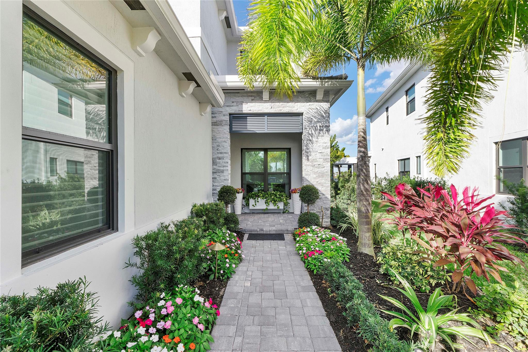 12617 Solana Bay Circle