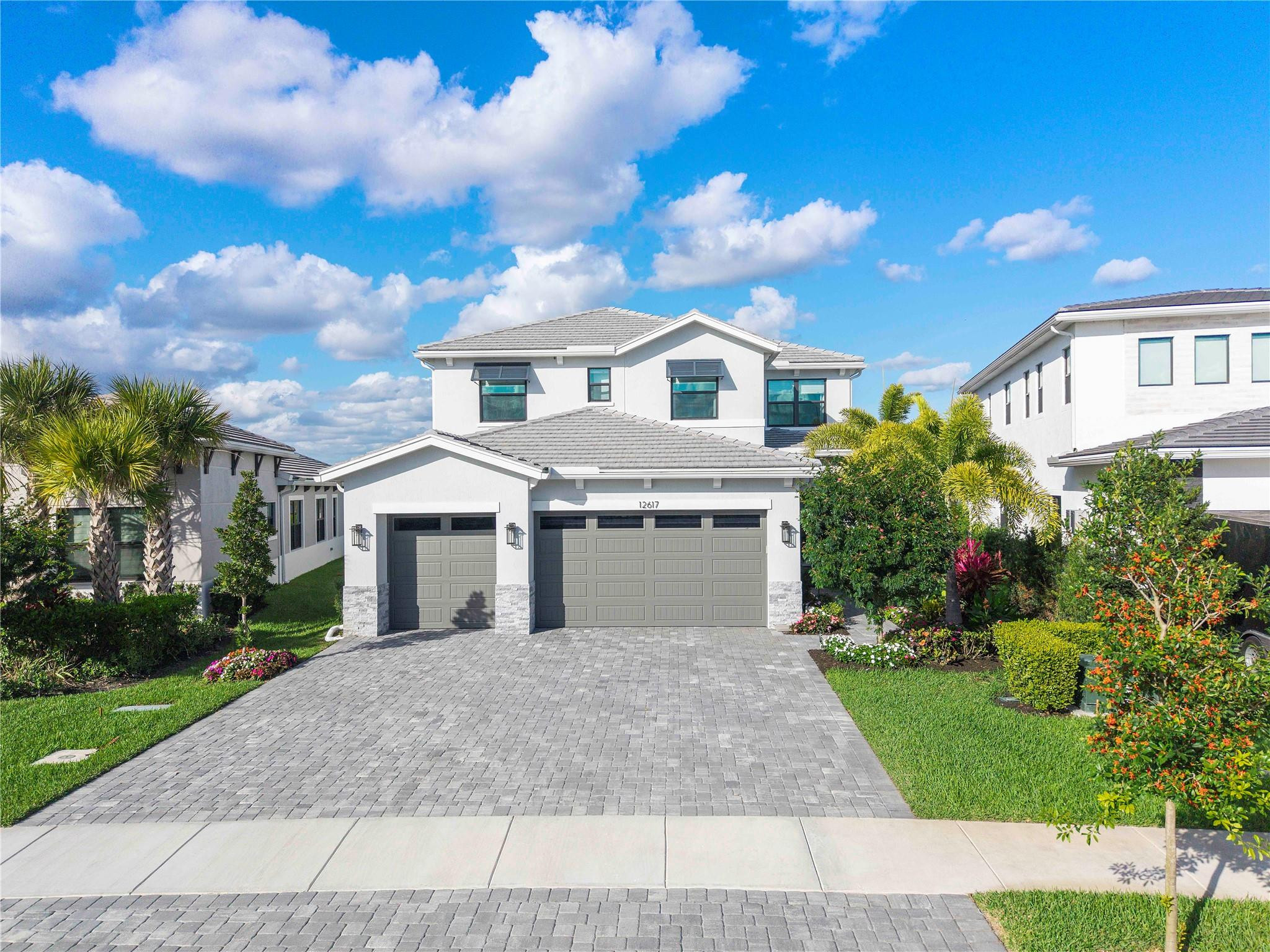 12617 Solana Bay Circle