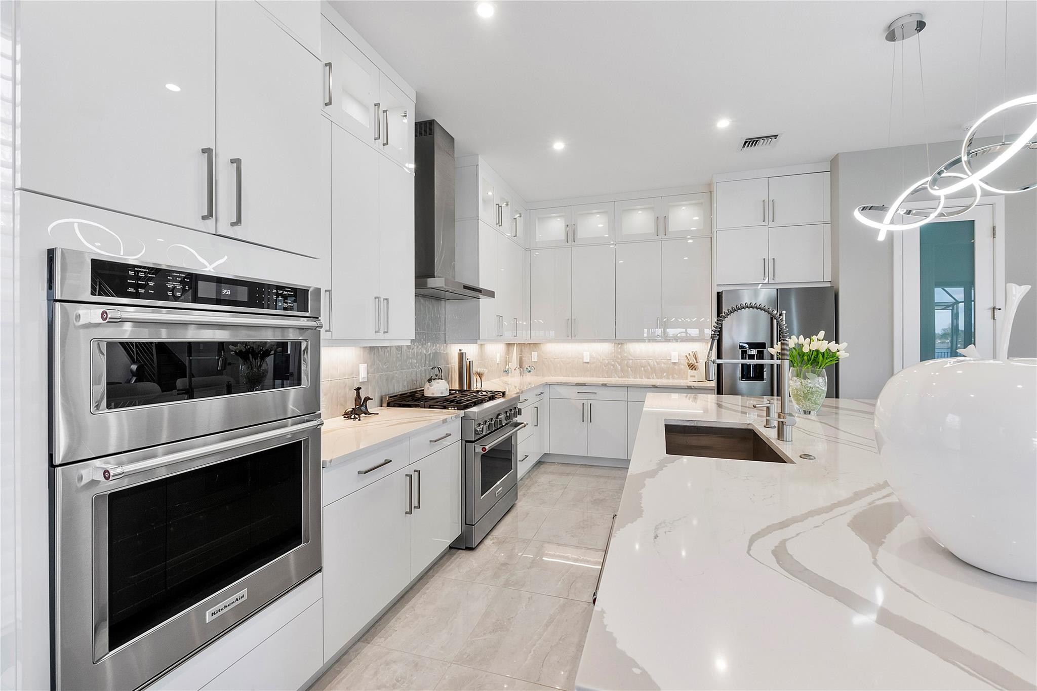 12617 Solana Bay Circle