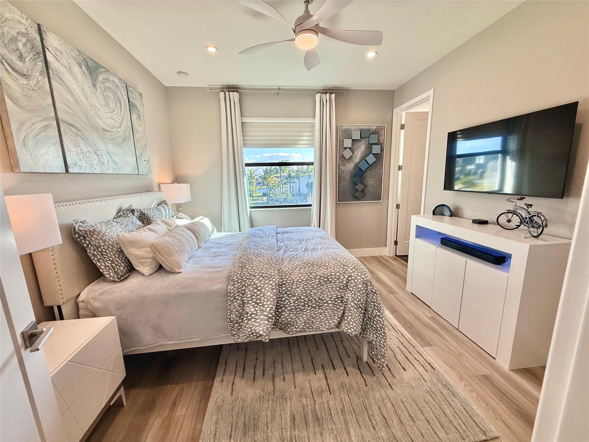 12617 Solana Bay Circle
