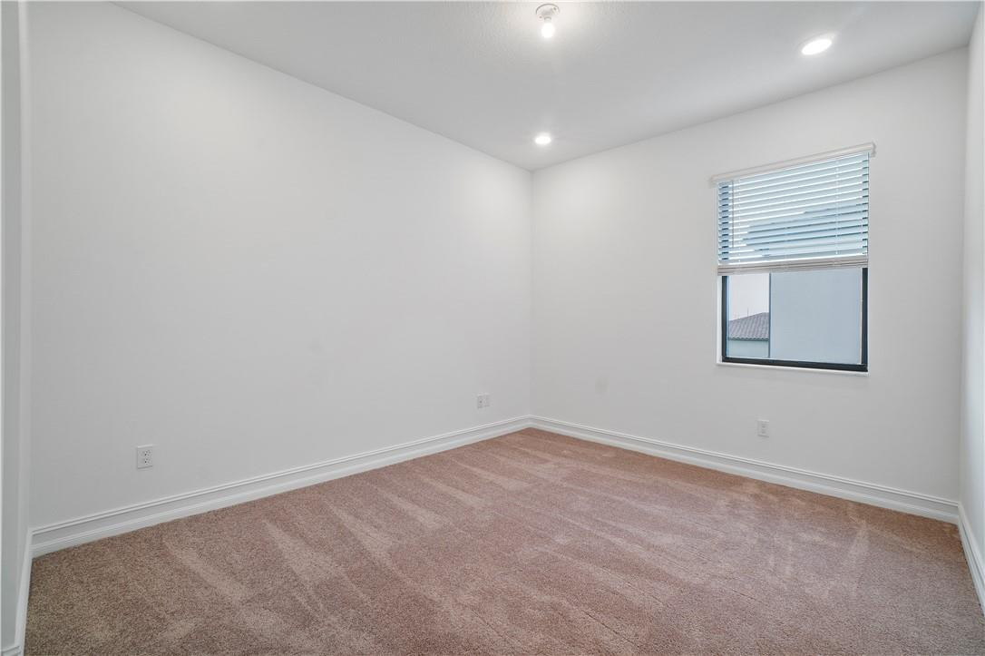 8755 Grand Prix Lane