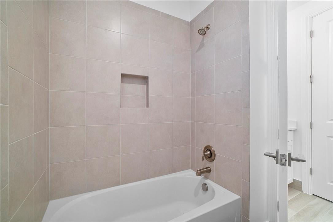 8755 Grand Prix Lane