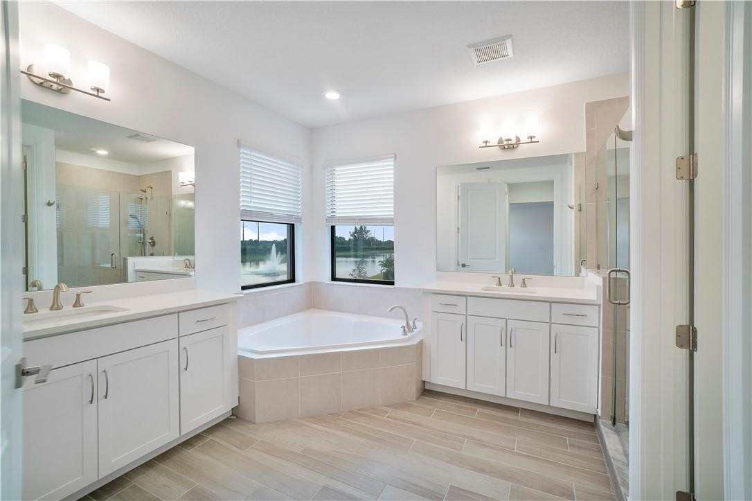 8755 Grand Prix Lane