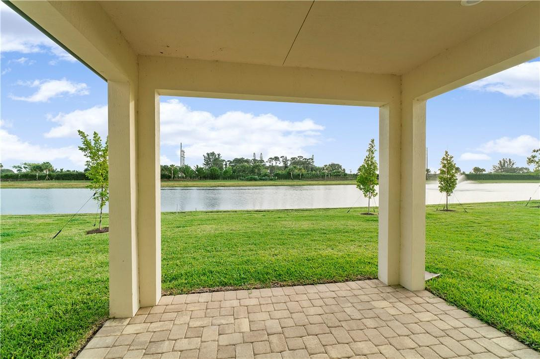 8755 Grand Prix Lane