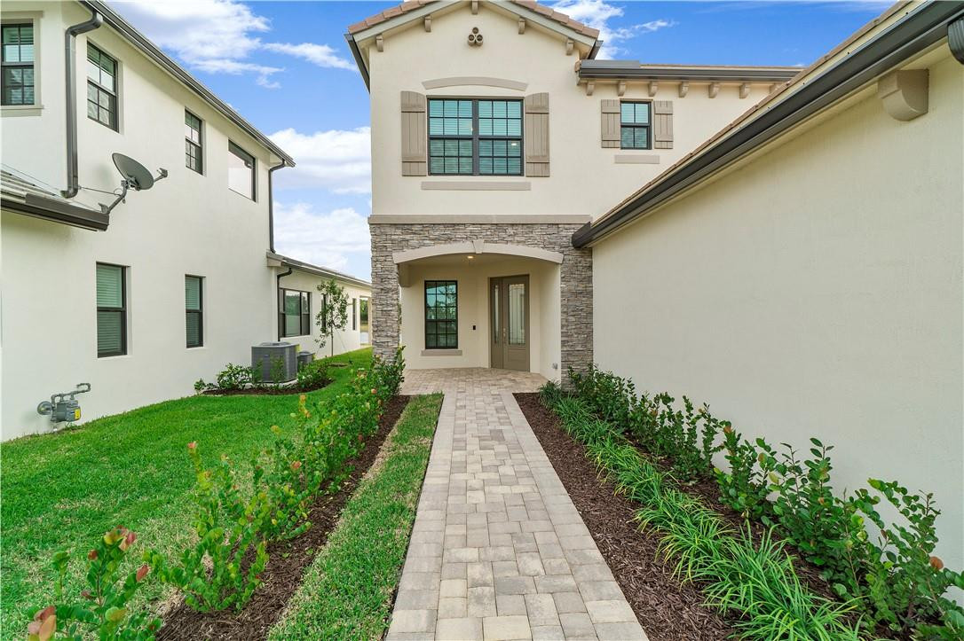 8755 Grand Prix Lane