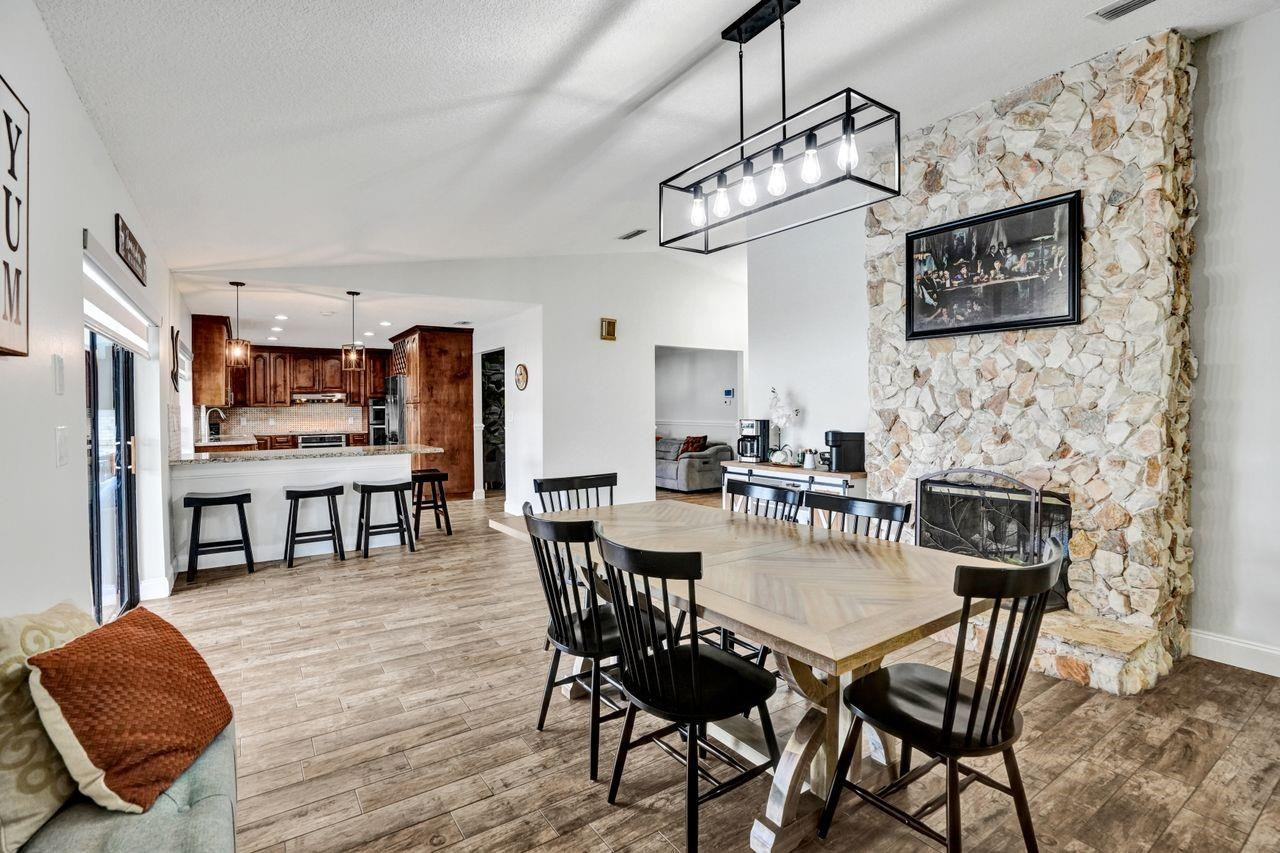 326 NW 101st Terrace