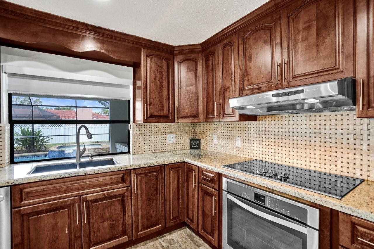 326 NW 101st Terrace