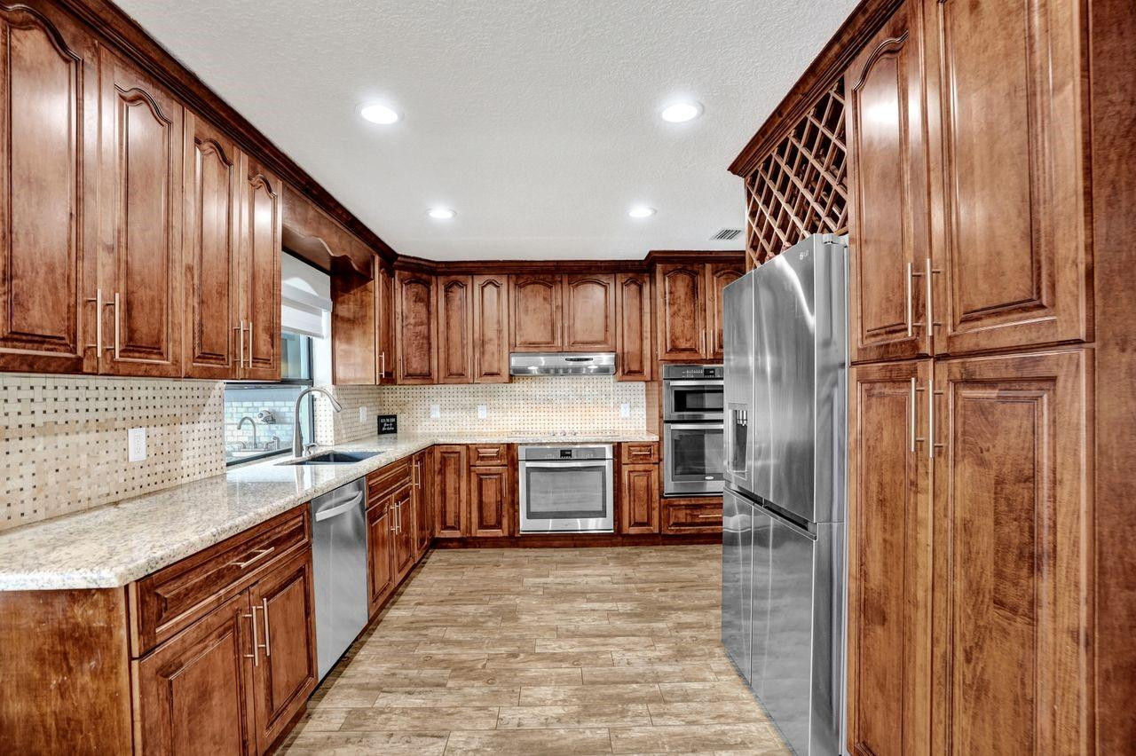 326 NW 101st Terrace
