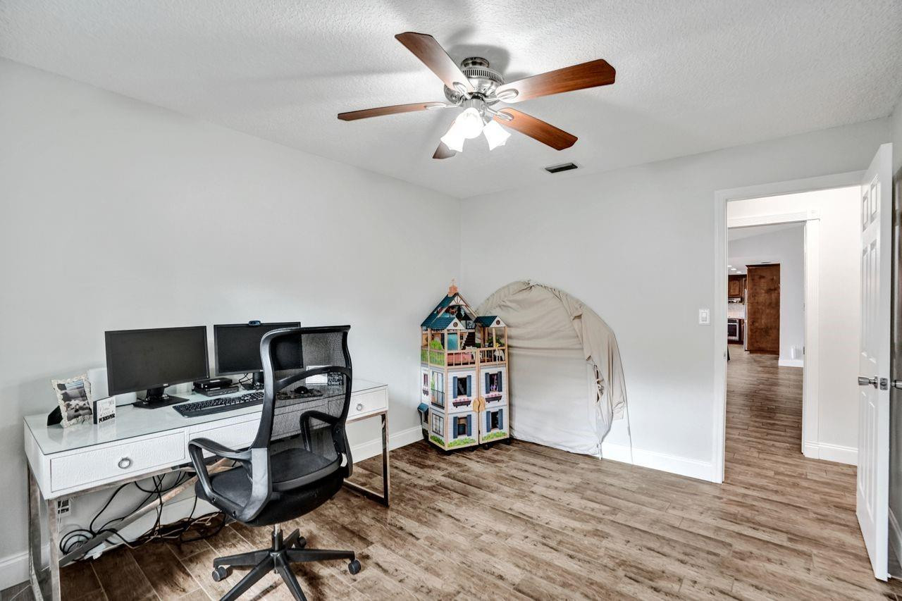 326 NW 101st Terrace