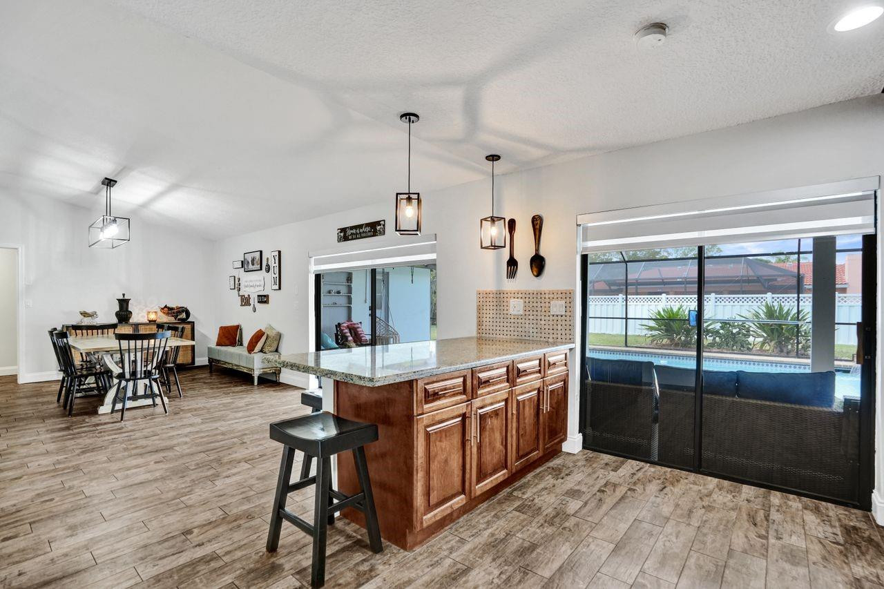 326 NW 101st Terrace