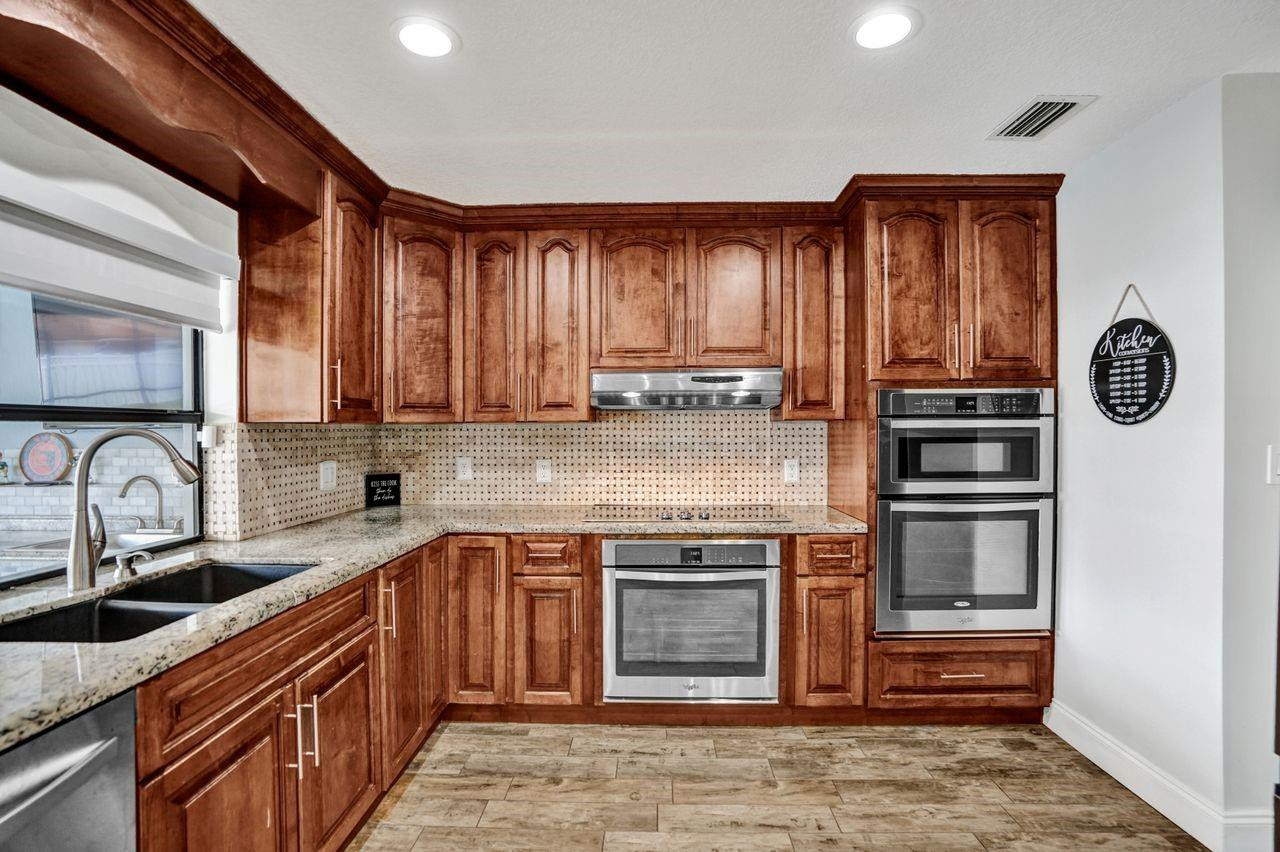 326 NW 101st Terrace