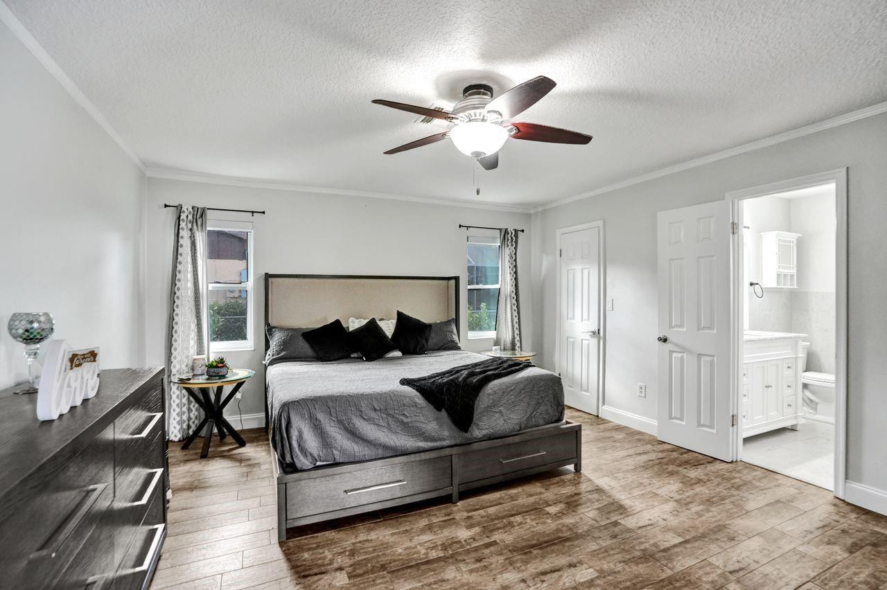 326 NW 101st Terrace