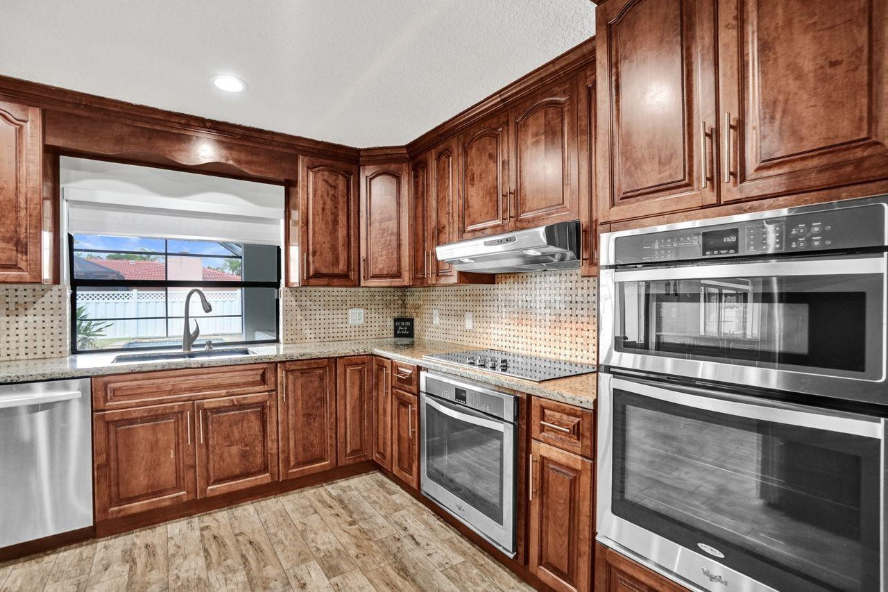 326 NW 101st Terrace