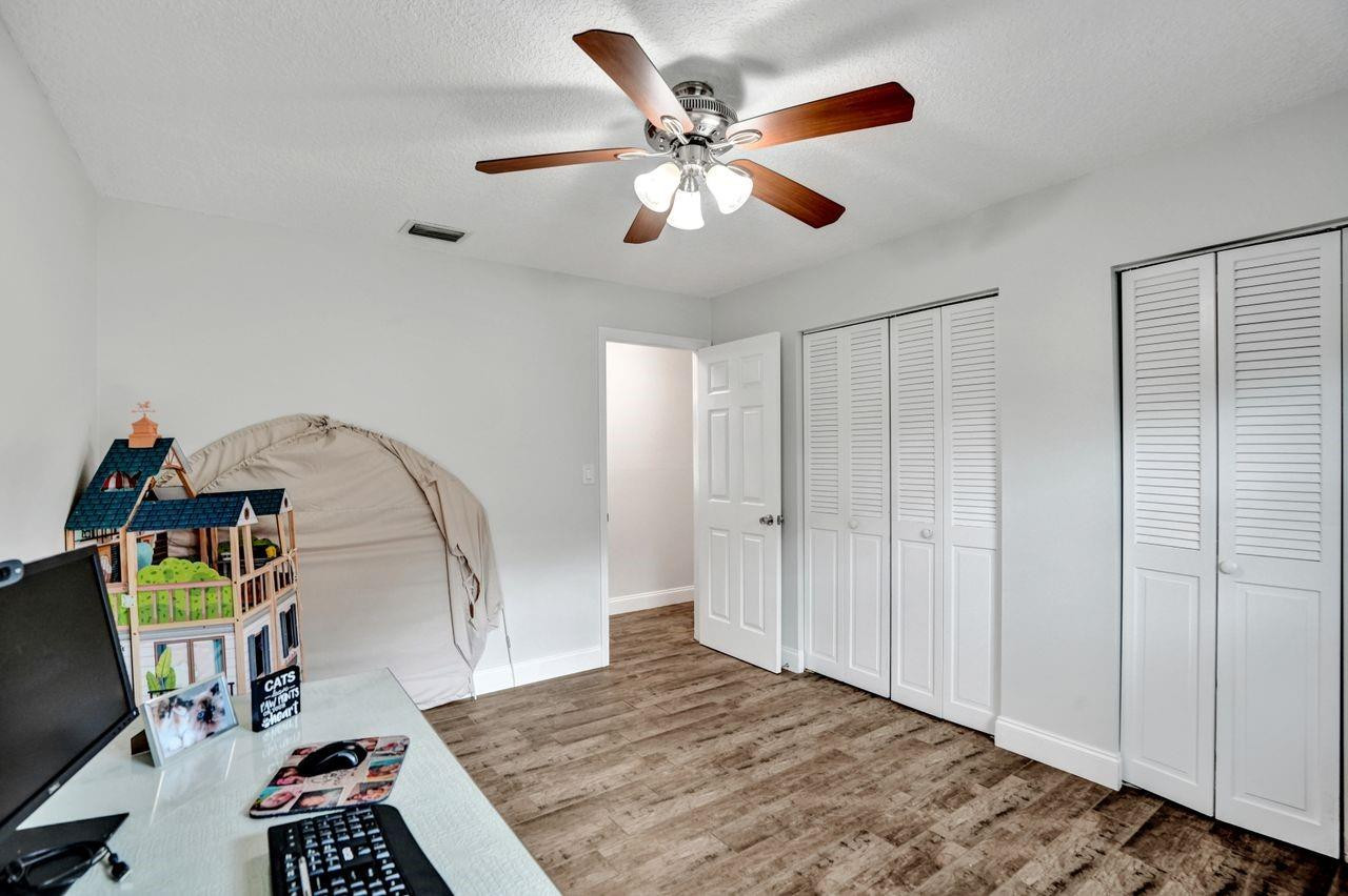 326 NW 101st Terrace