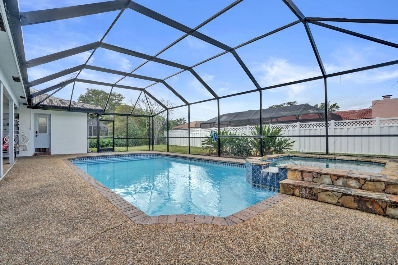 326 NW 101st Terrace