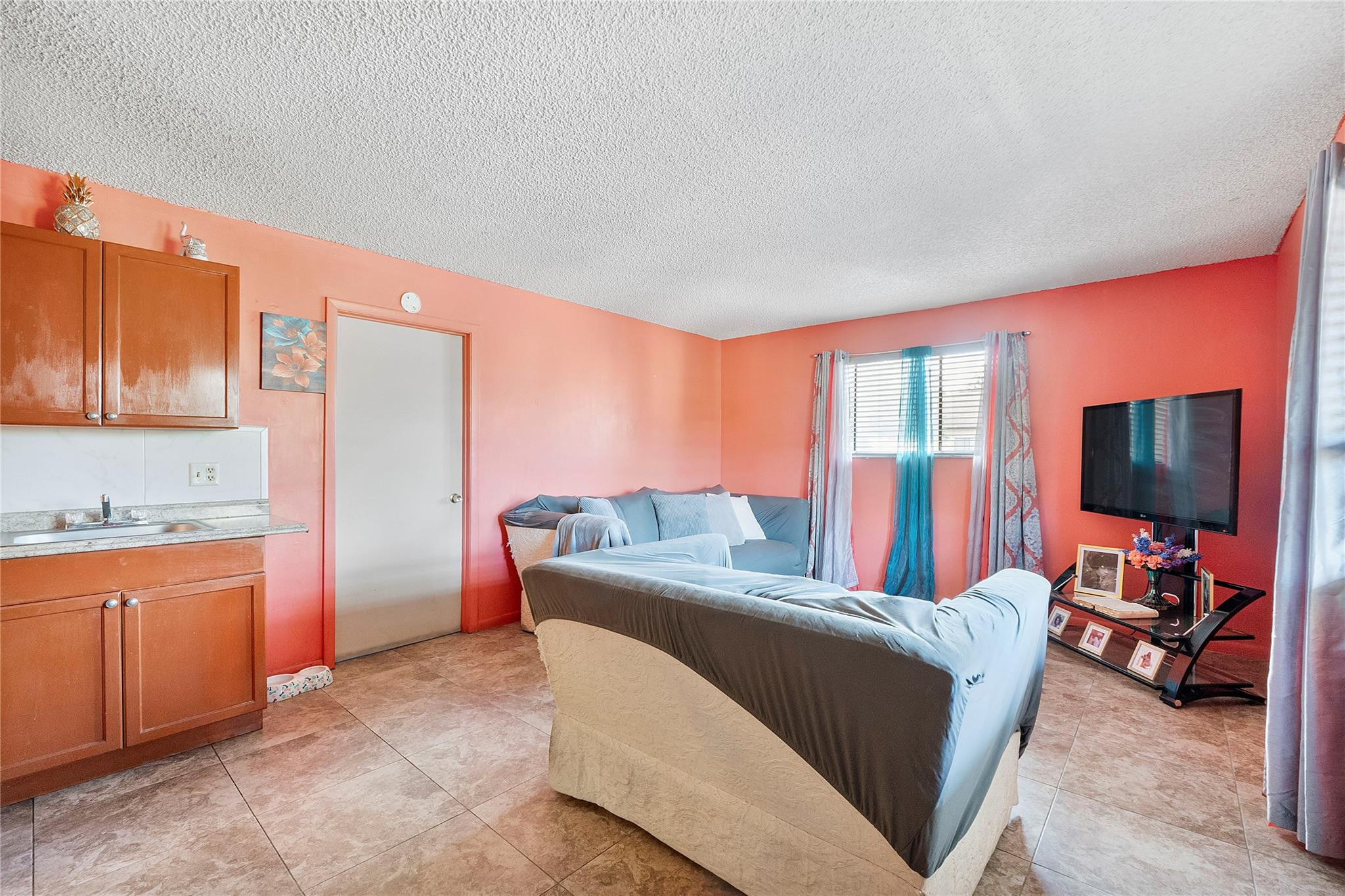 2070 NW 43rd Terrace 6