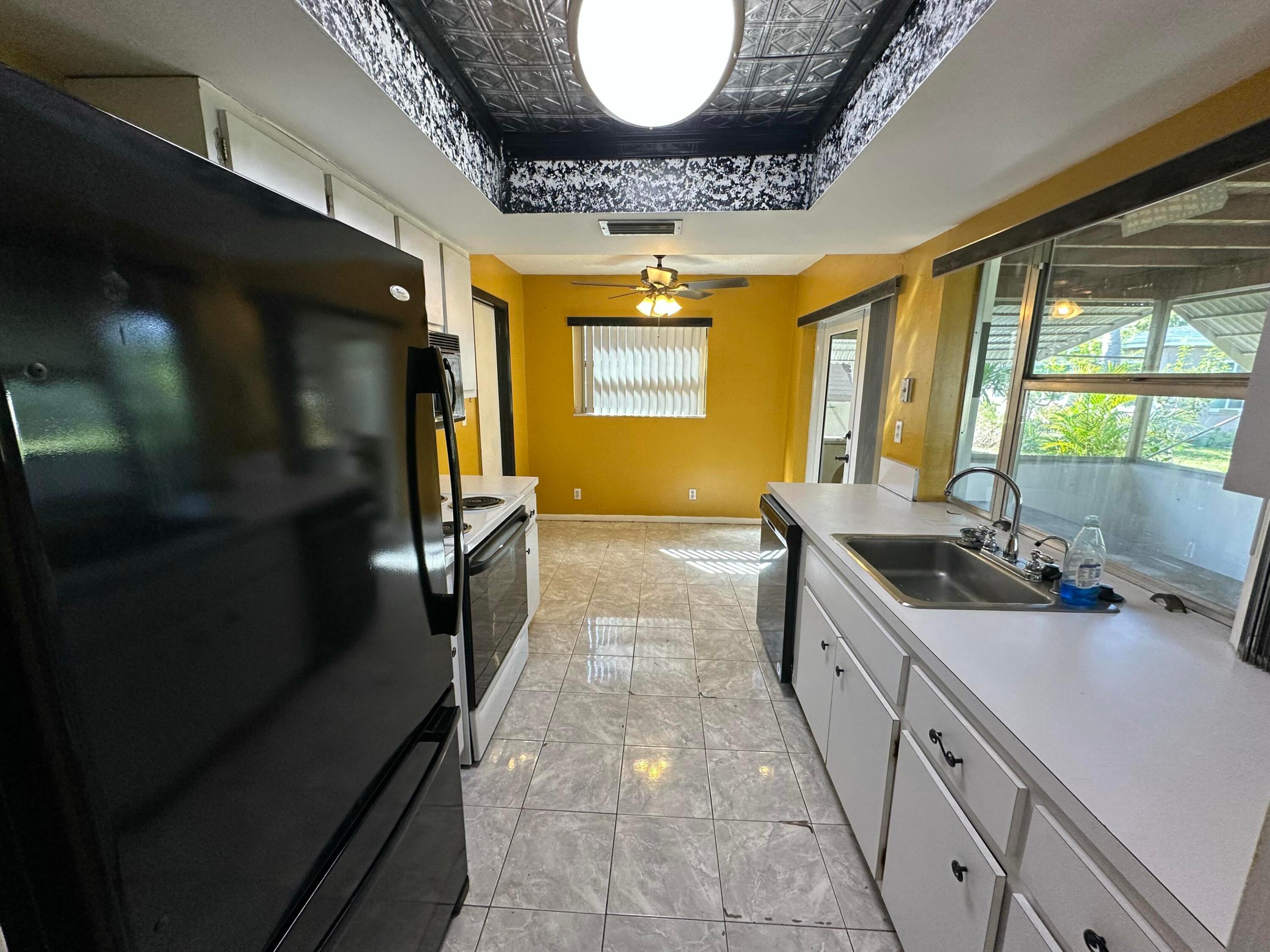 7105 NW 57th Court NW