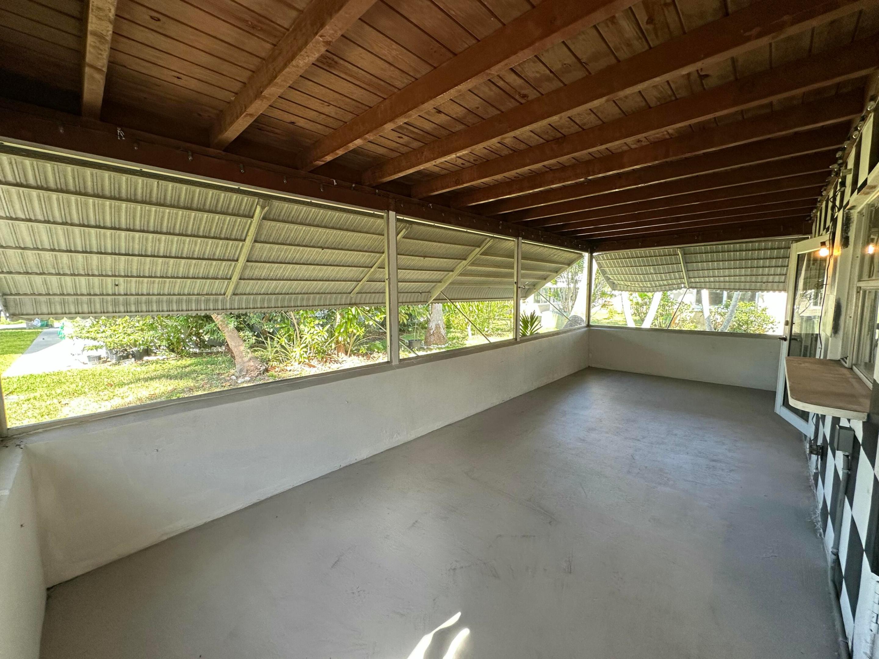 7105 NW 57th Court NW