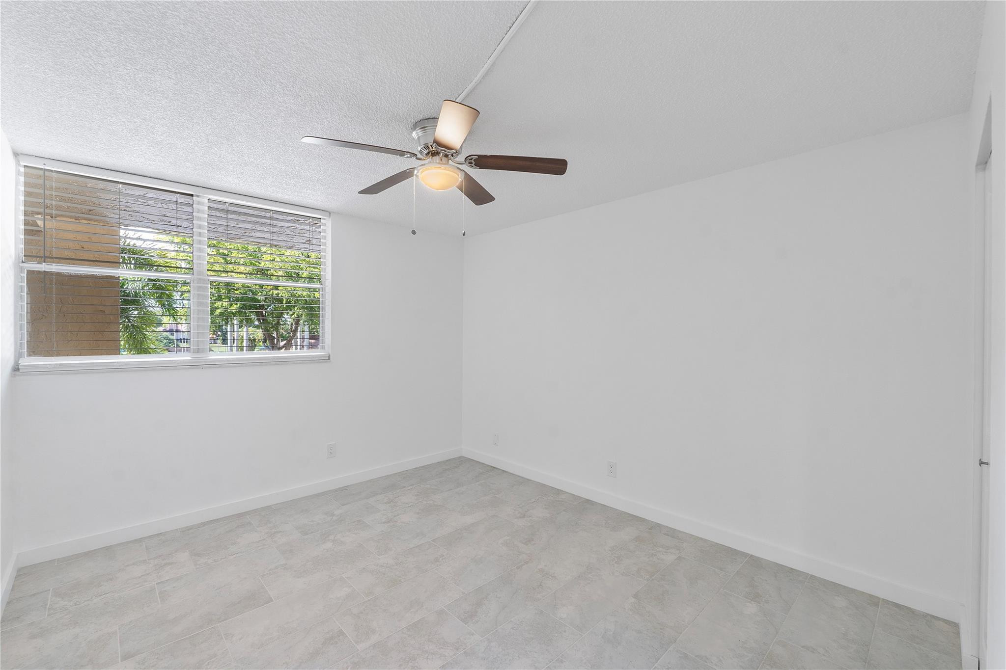 3751 Environ Boulevard 243