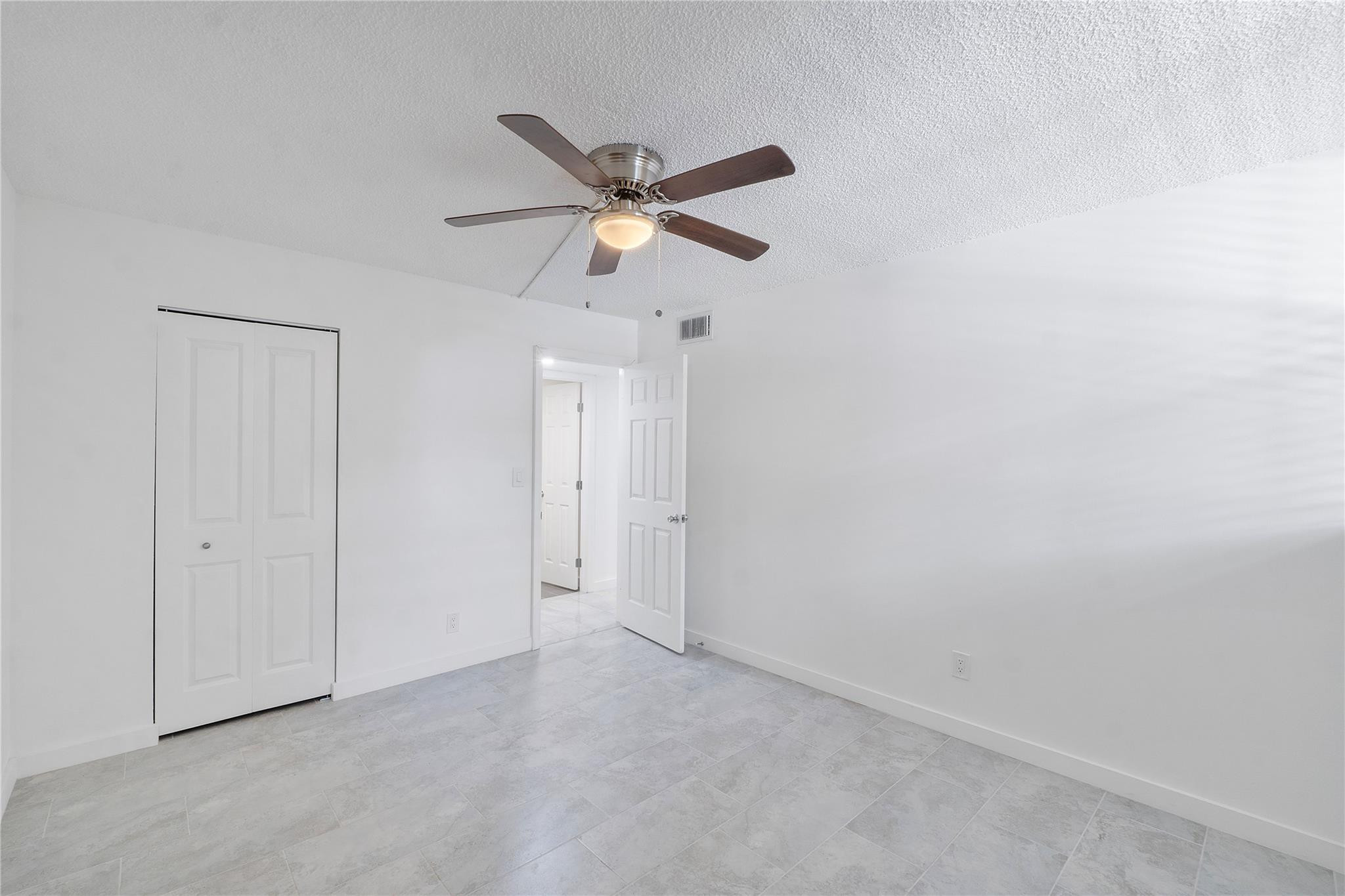 3751 Environ Boulevard 243