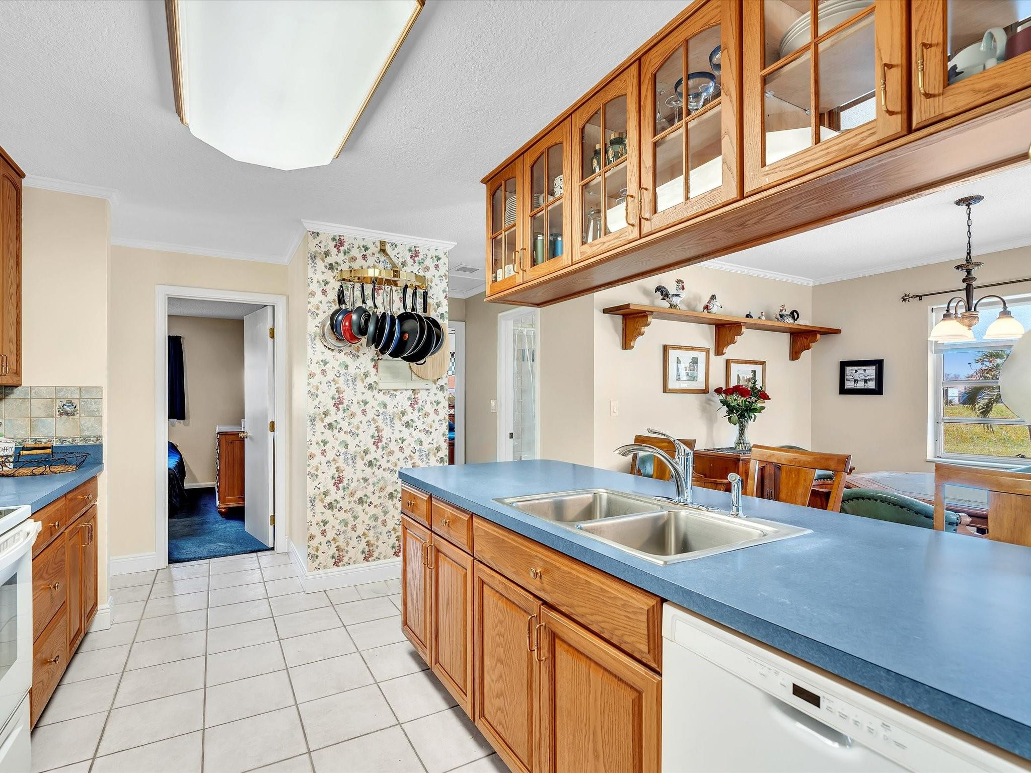 8140 NW 13th Place