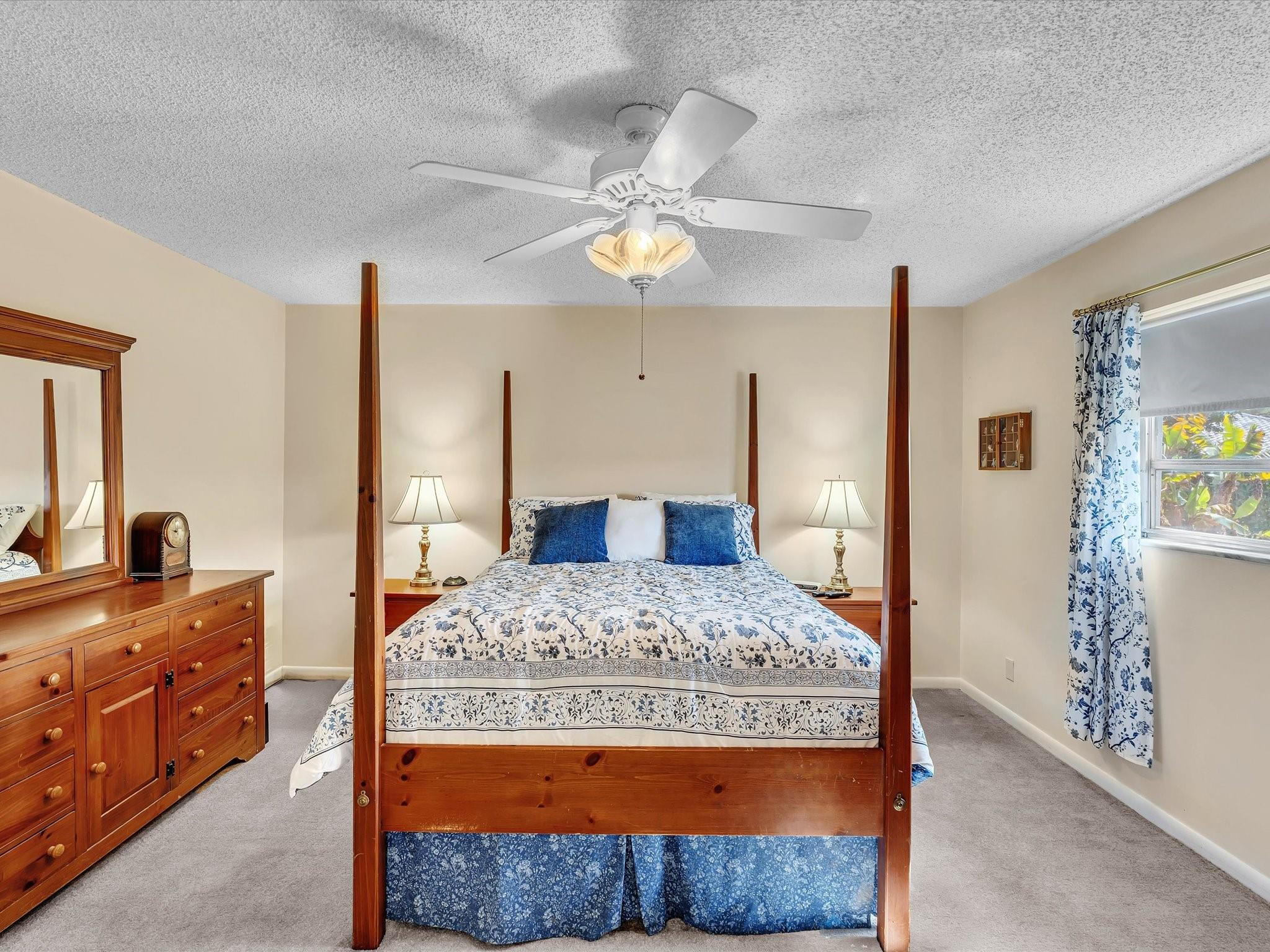 8140 NW 13th Place