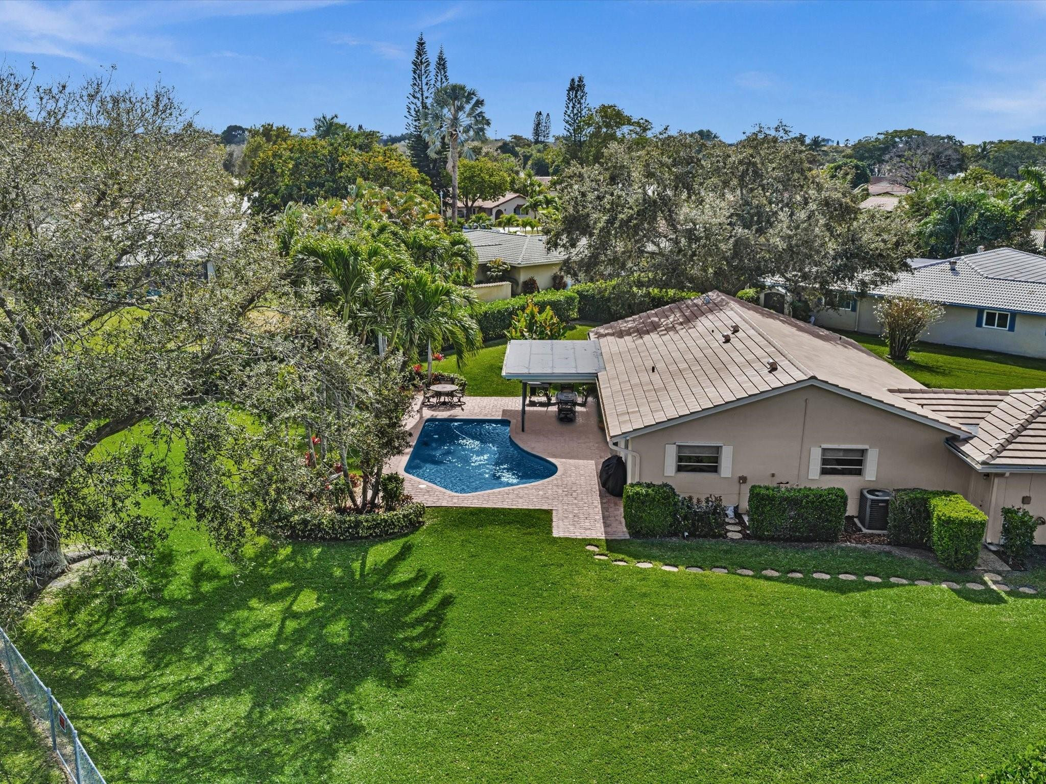 8140 NW 13th Place