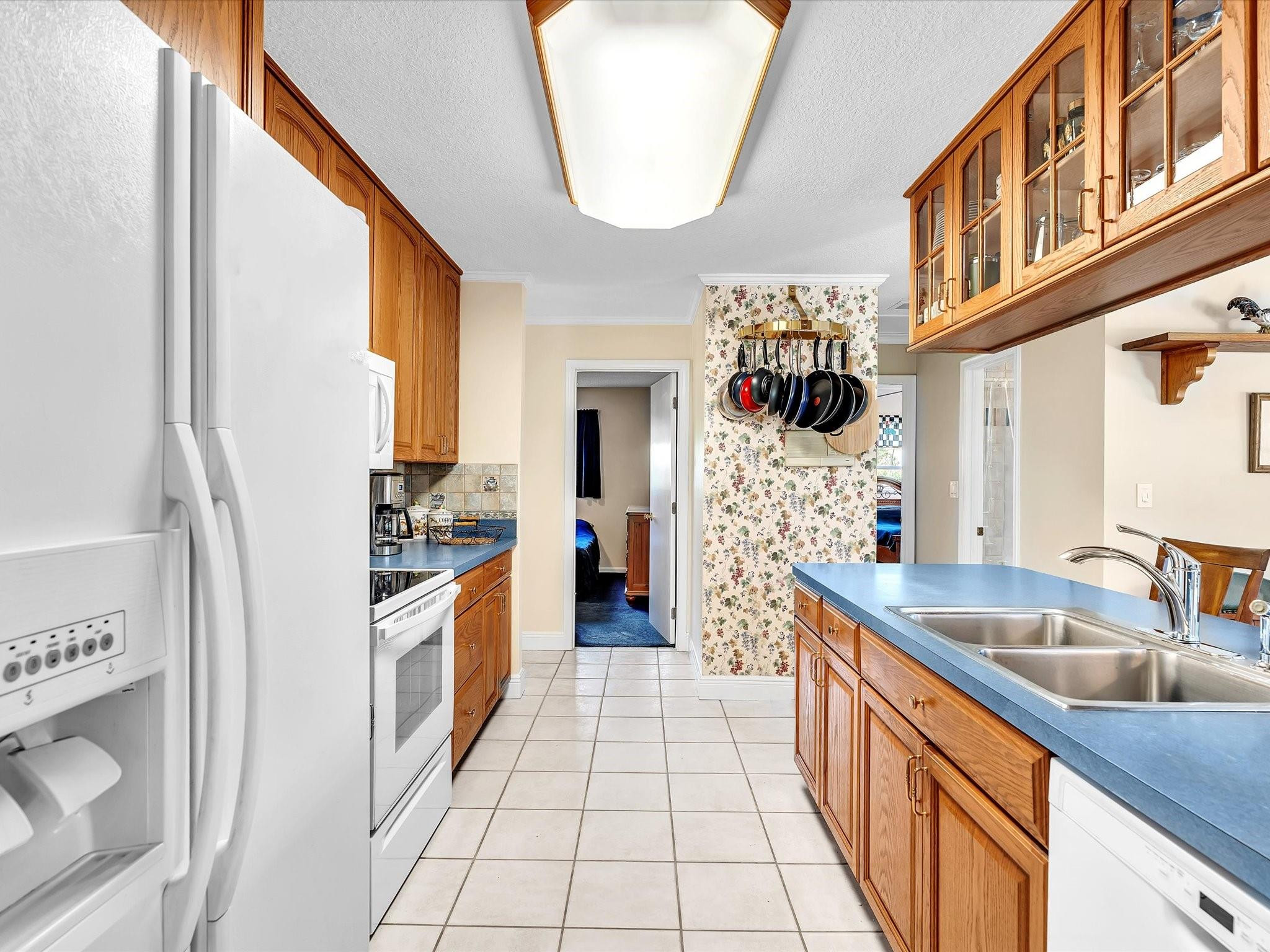 8140 NW 13th Place