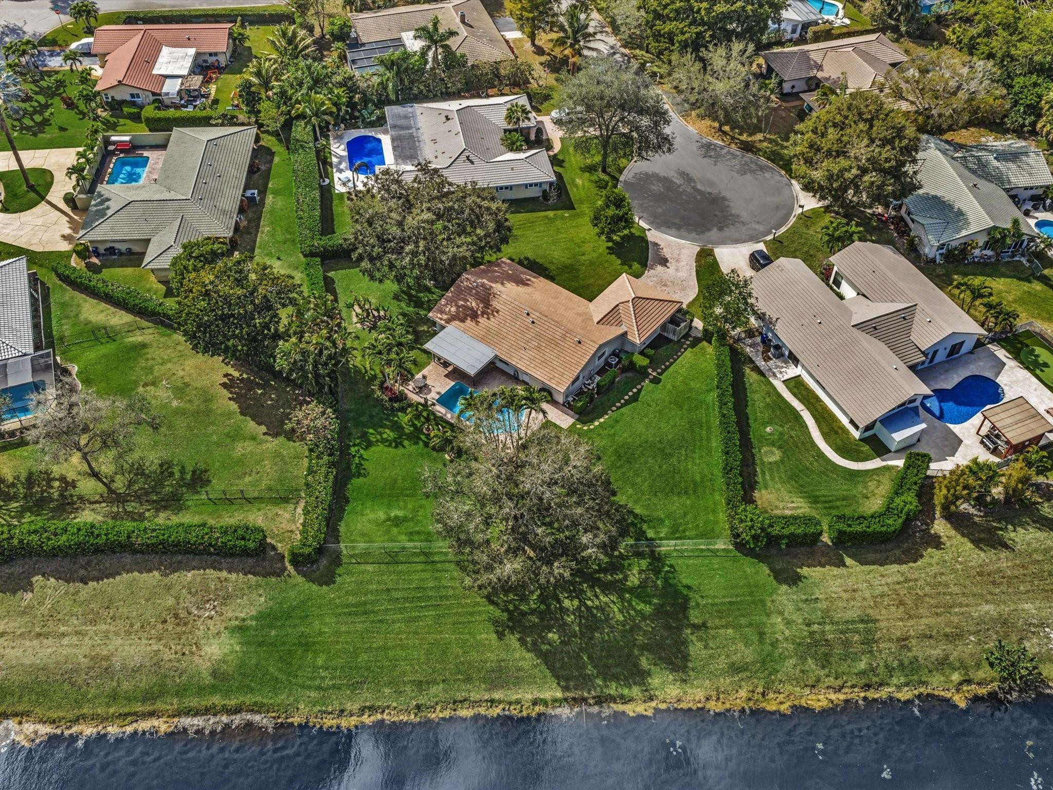 8140 NW 13th Place
