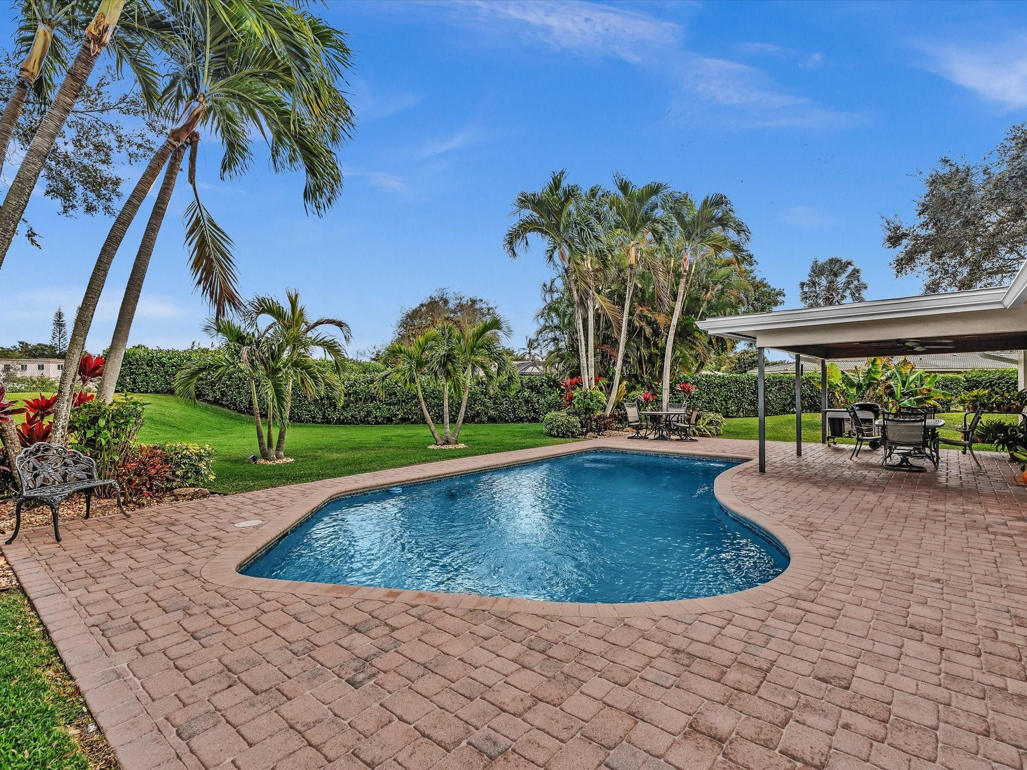 8140 NW 13th Place