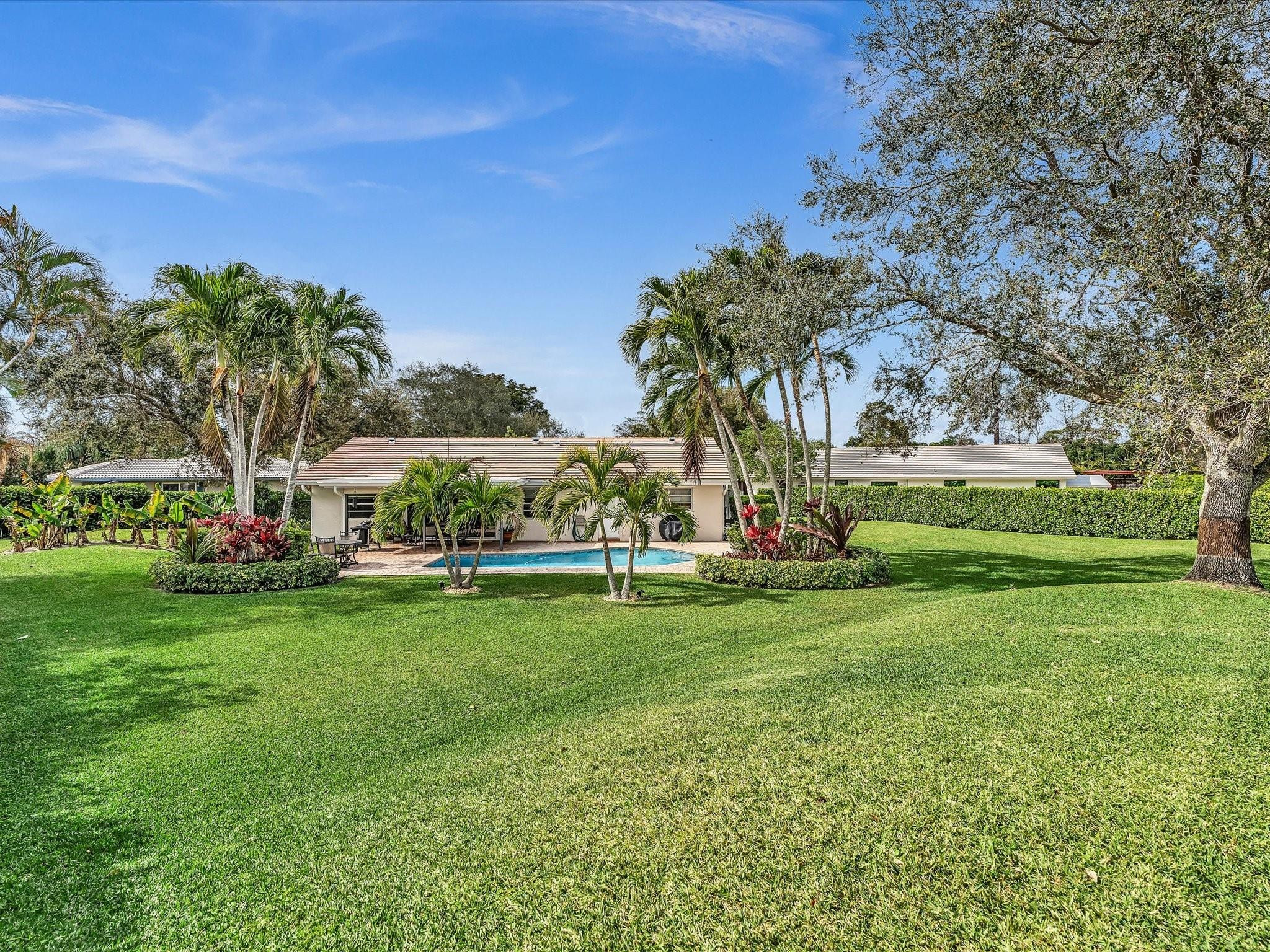 8140 NW 13th Place