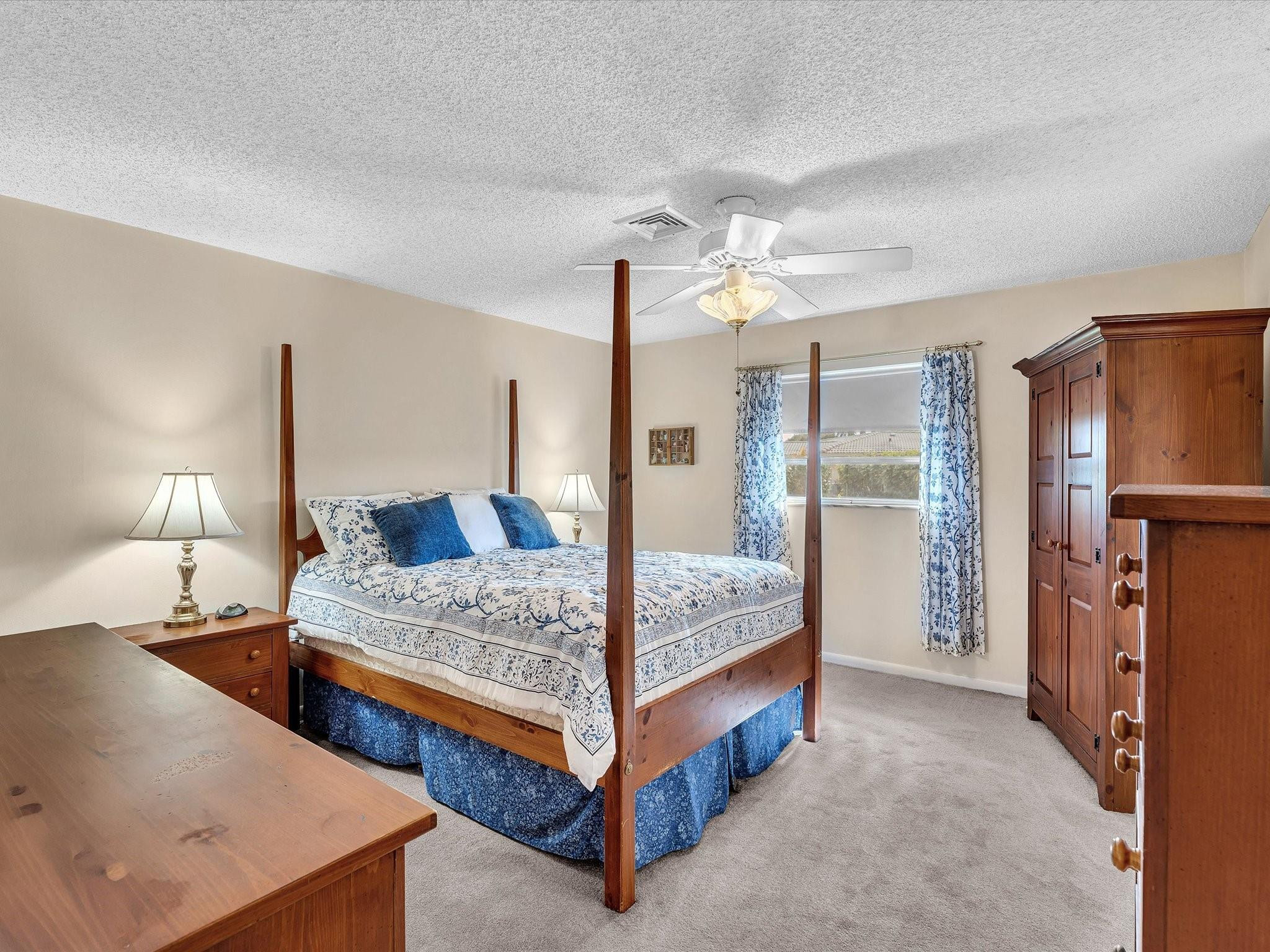 8140 NW 13th Place