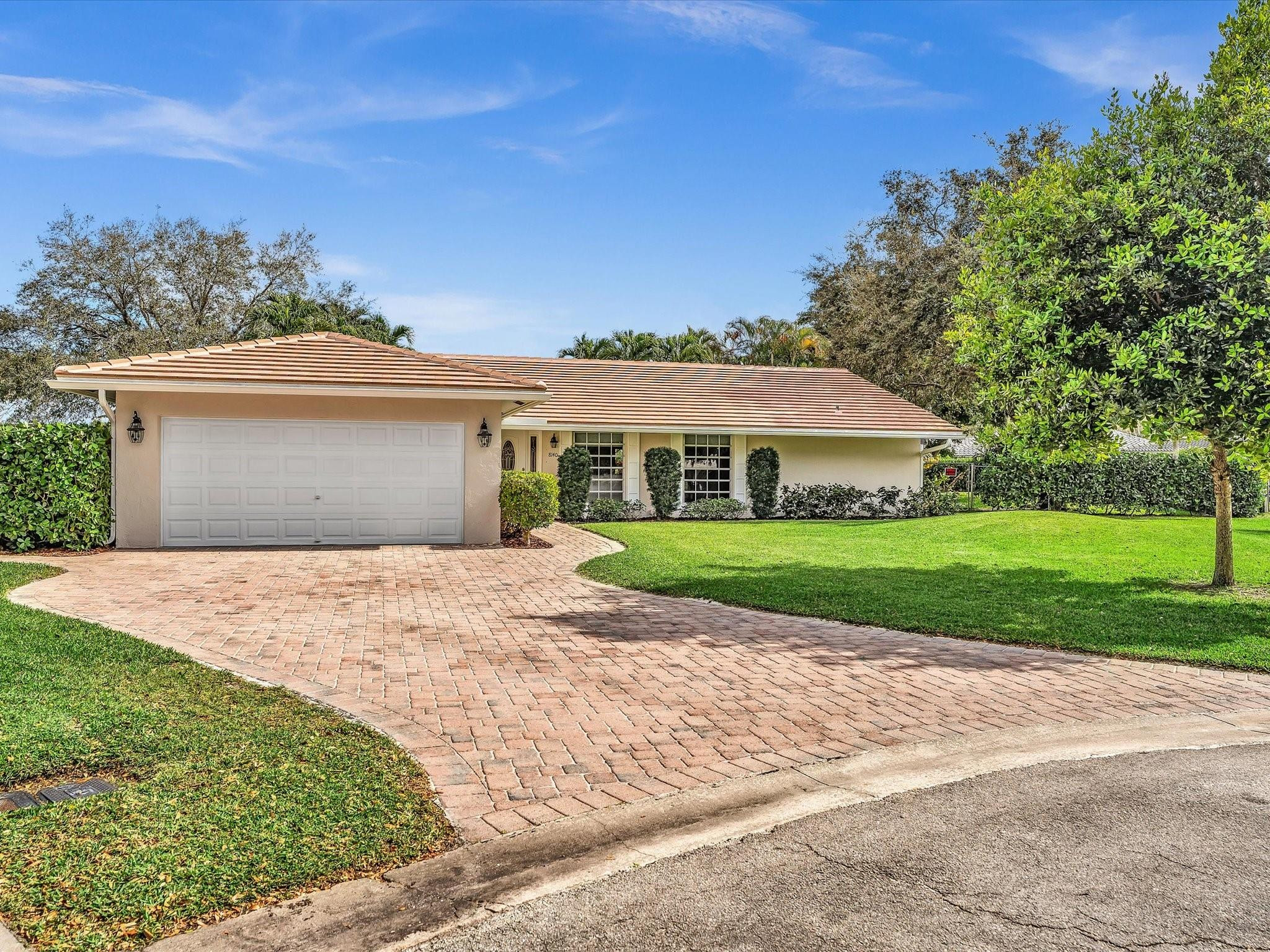 8140 NW 13th Place