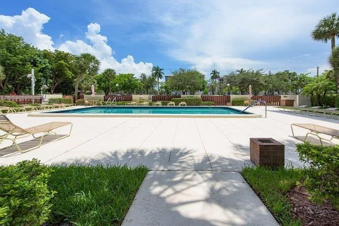 10777 W Sample Road 910