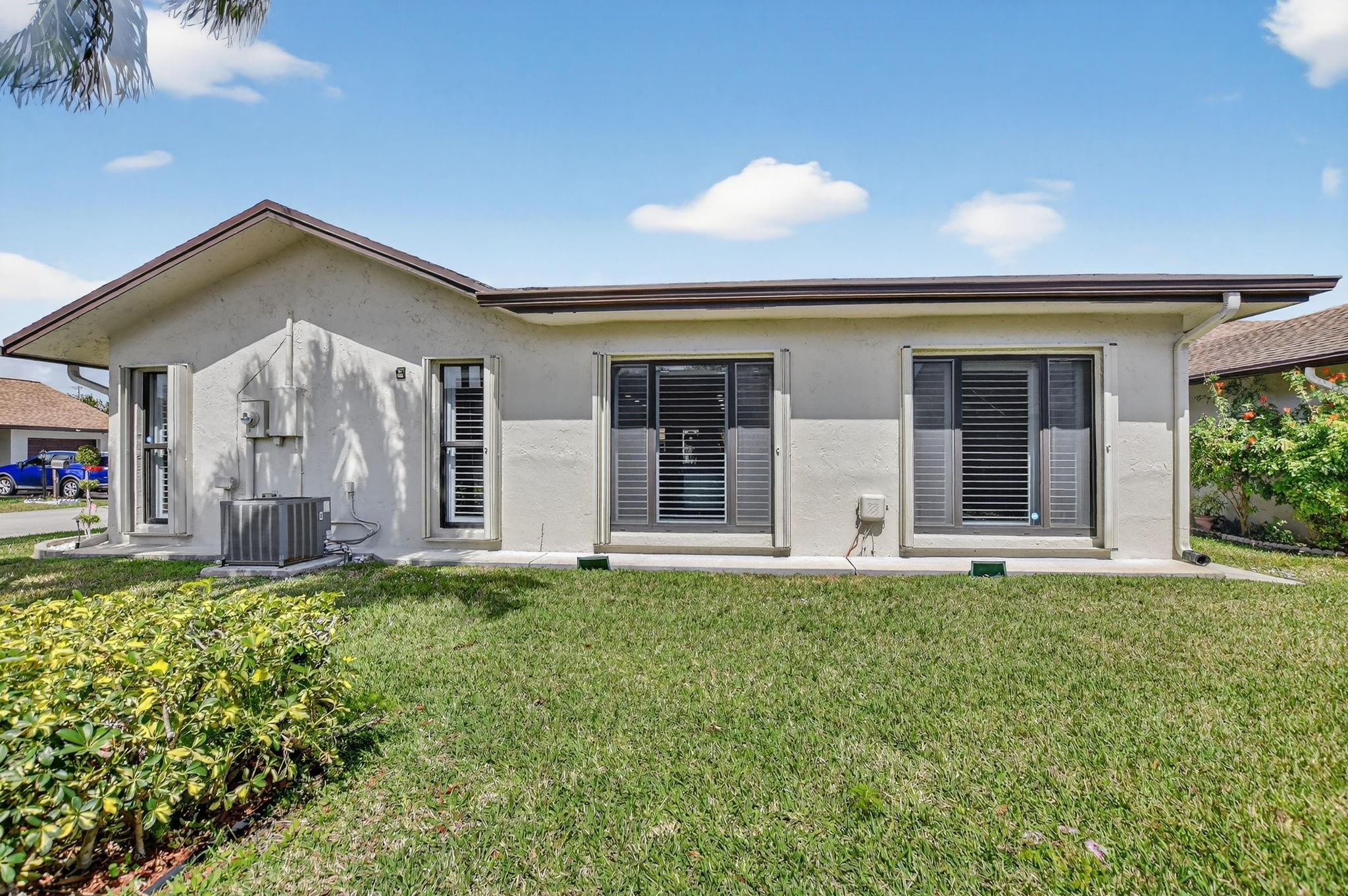 2062 SW 15th Place
