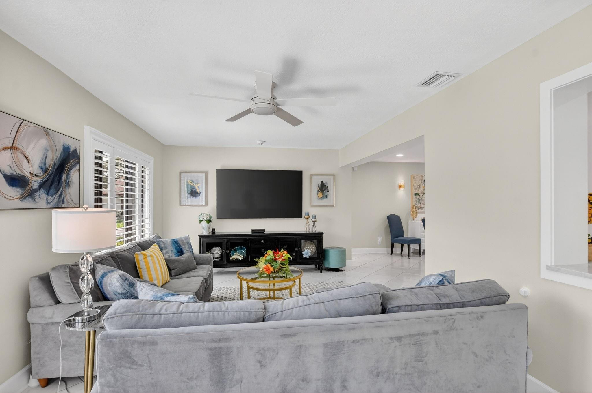 2062 SW 15th Place