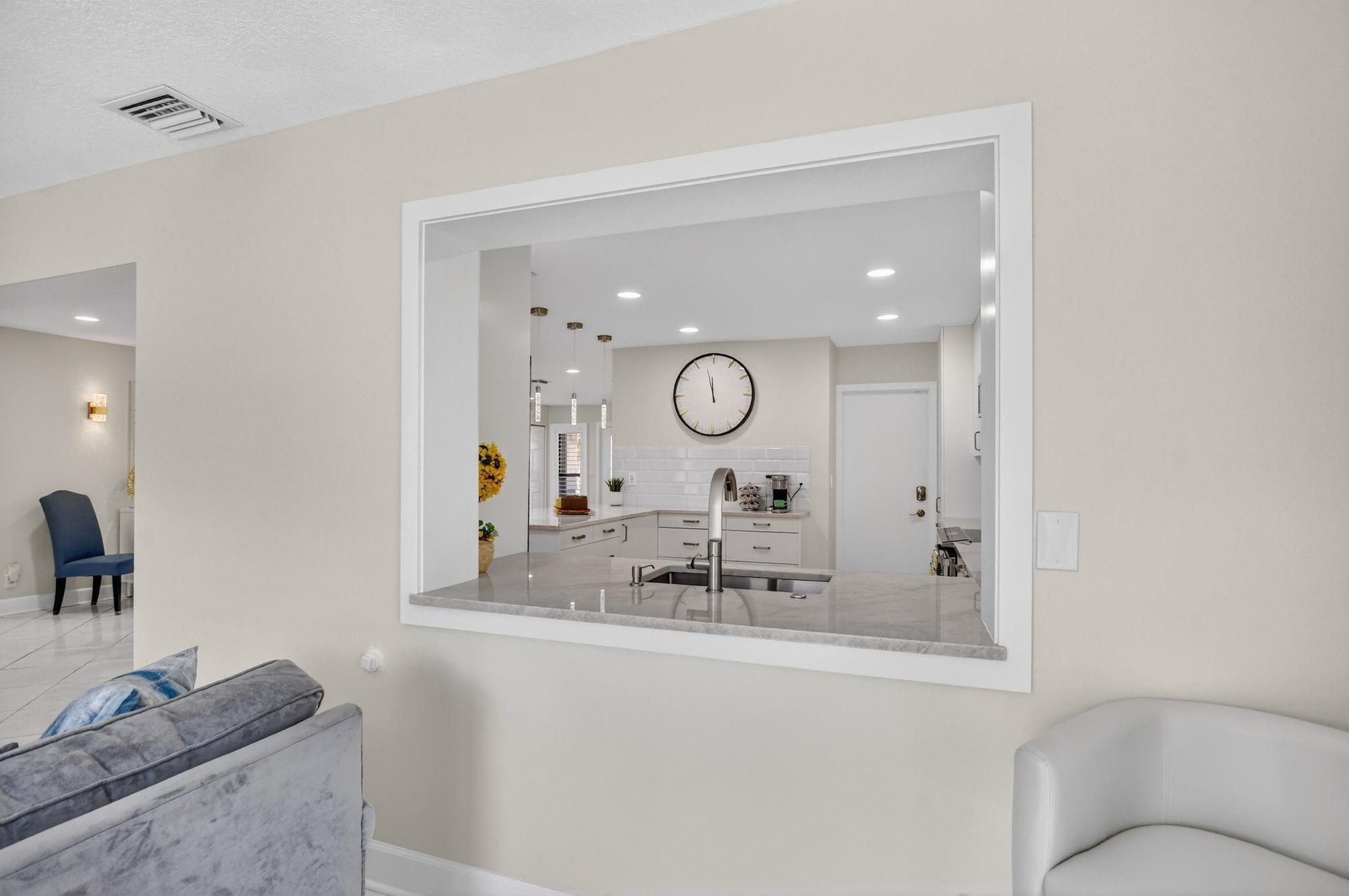 2062 SW 15th Place