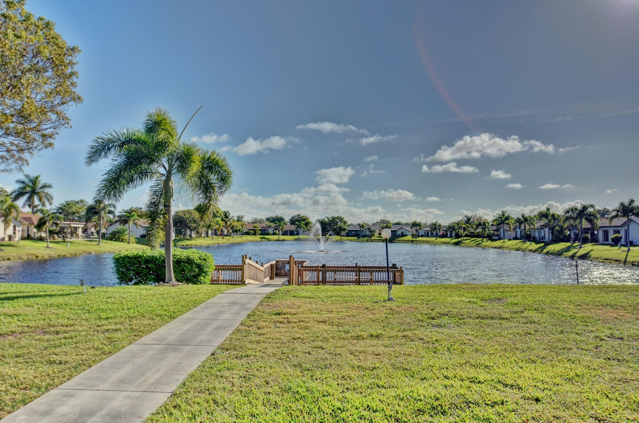 2062 SW 15th Place