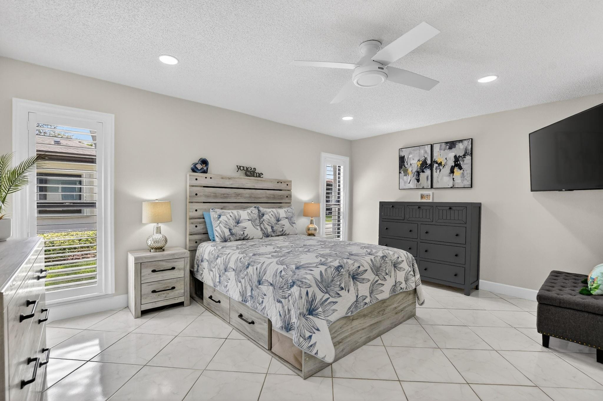 2062 SW 15th Place