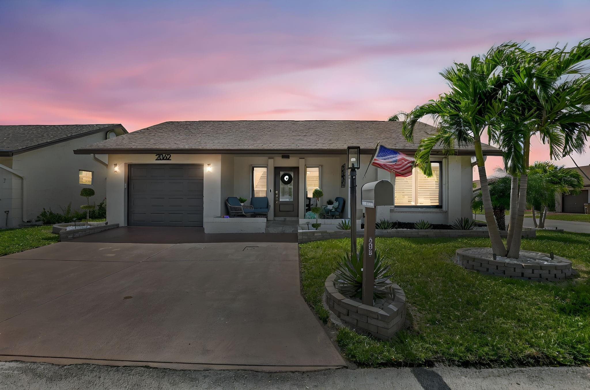 2062 SW 15th Place