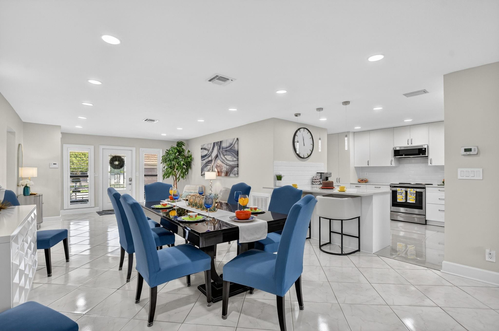2062 SW 15th Place